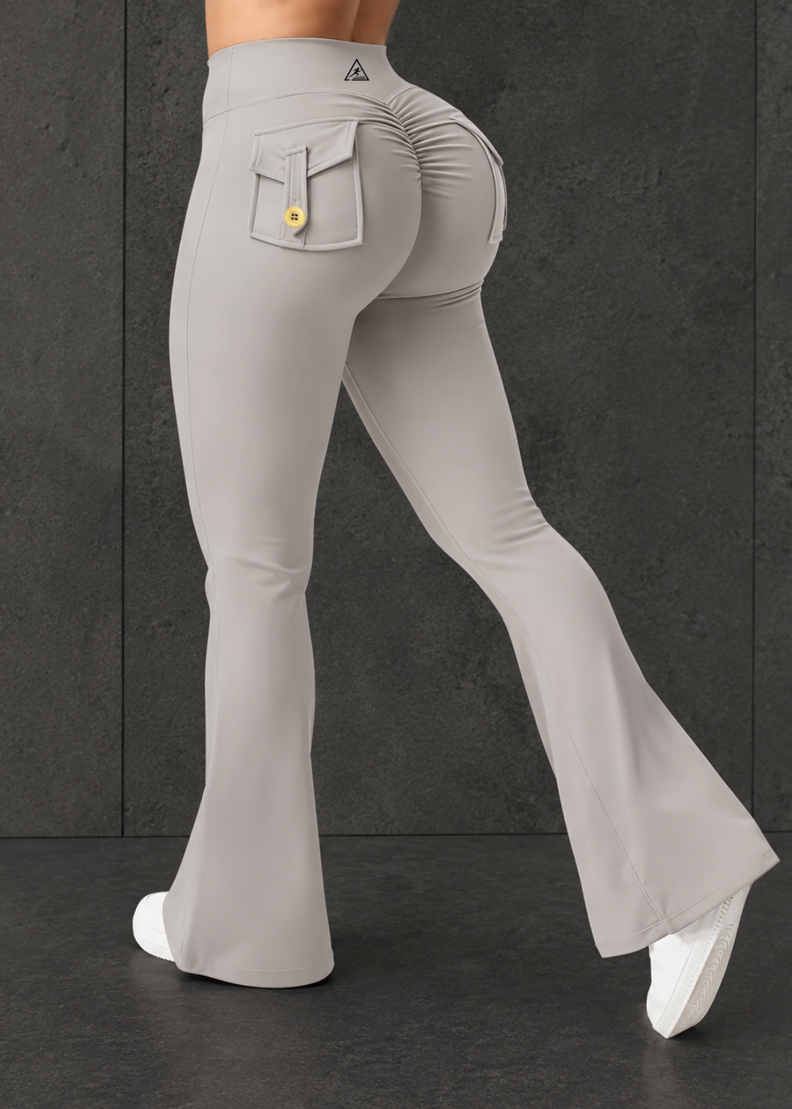 Elevate Flare Leggings